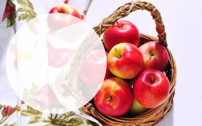 Warmed Apple with Coconut